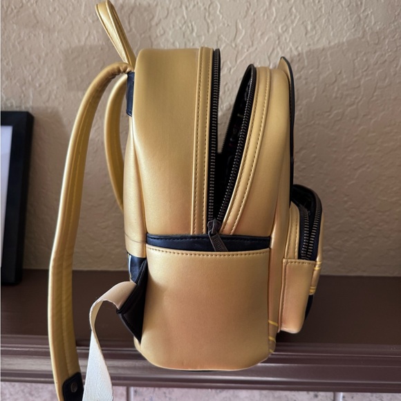 Star Wars Gold C-3PO Backpack - Picture 7 of 7